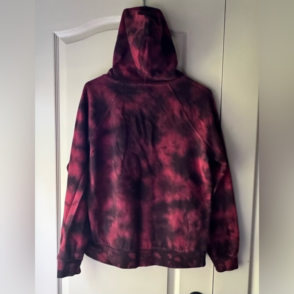 Hot Topic Women Burgundy Tie-Dye Hoodie - Picture 4 of 9